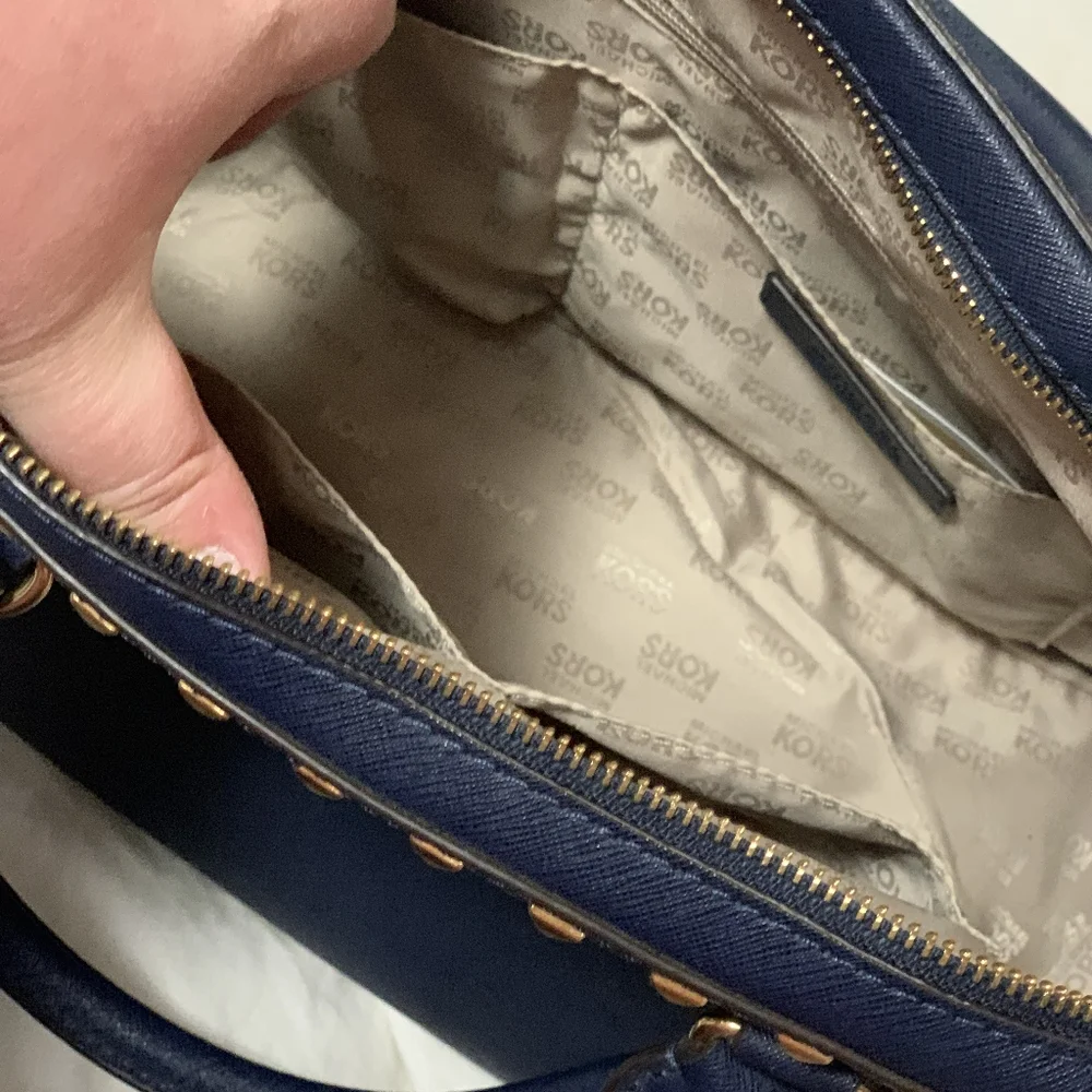 Michael Kors Blue Studded Bag - Picture 2 of 3